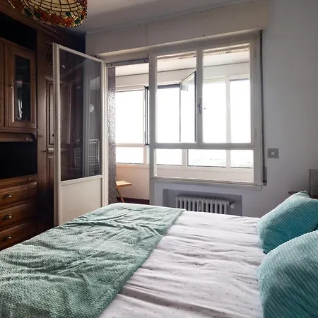 Apartmán Apartamento Con Vistas Al Mar, Playa San Lorenzo *